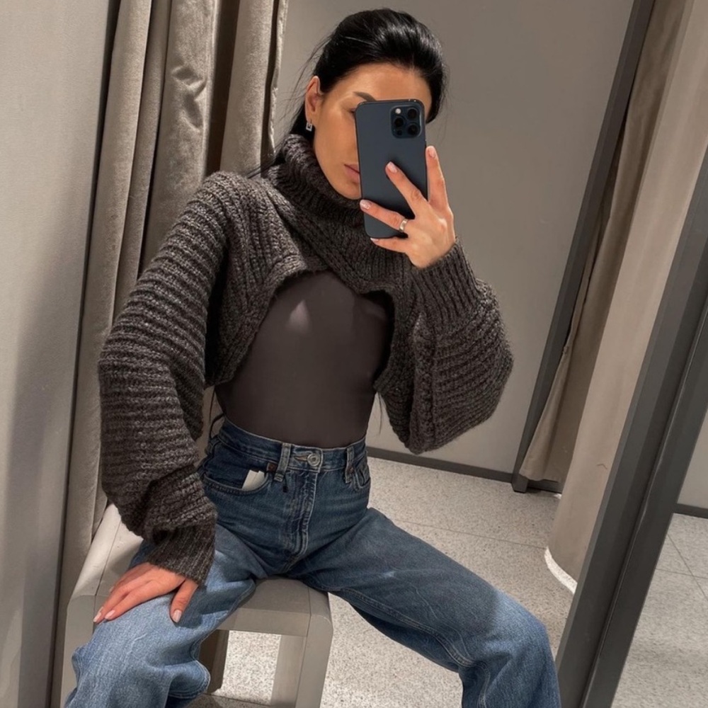Zara sleeve warmer turtleneck sweater